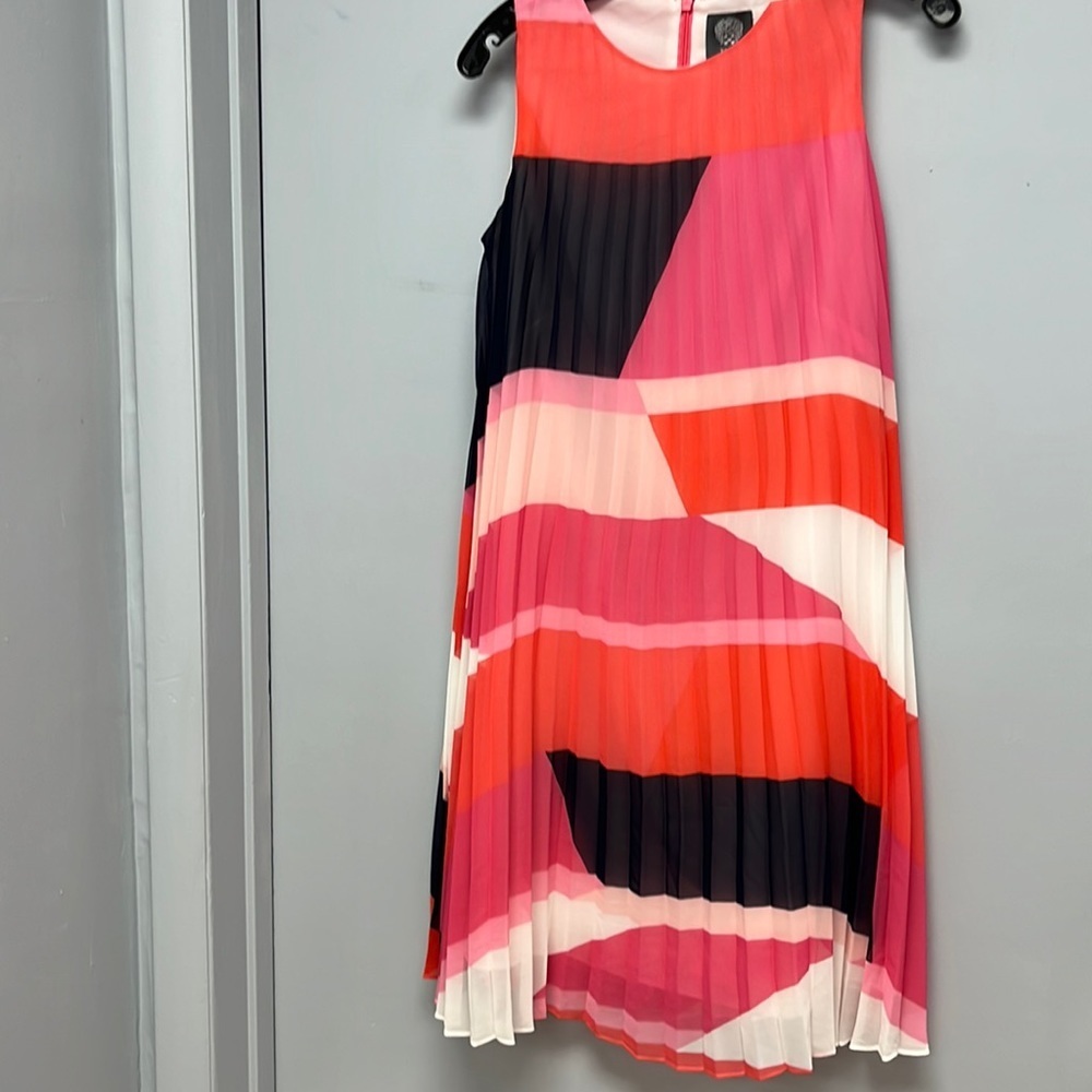 Vince Camuto Dress Size 4